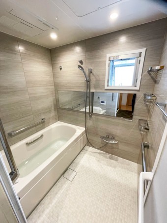 極上のリラックス姿勢のグランフィット浴槽でくつろぎの空間を 世田谷区T様邸 極上のリラックス姿勢のグランフィット浴槽でくつろぎの空間を 世田谷区T様邸